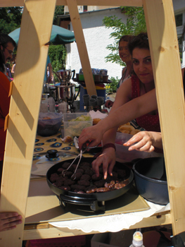 2010_schulfest_26_tu#206F75