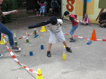 2010_schulfest_34_el#206C9E