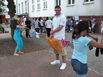 2010_schulfest_40_so#206CA5