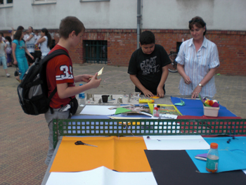 2010_schulfest_43_basteln